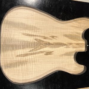 Drop Top - #6951 - 4A Grade Red Leaf Flame Ambrosia Maple 20.37"x18.62"x.25"