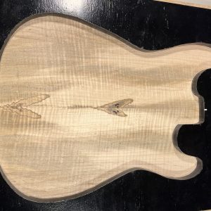 Drop Top - #6952 - 4A Grade Red Leaf Flame Ambrosia Maple 20.37"x18.62"x.25"