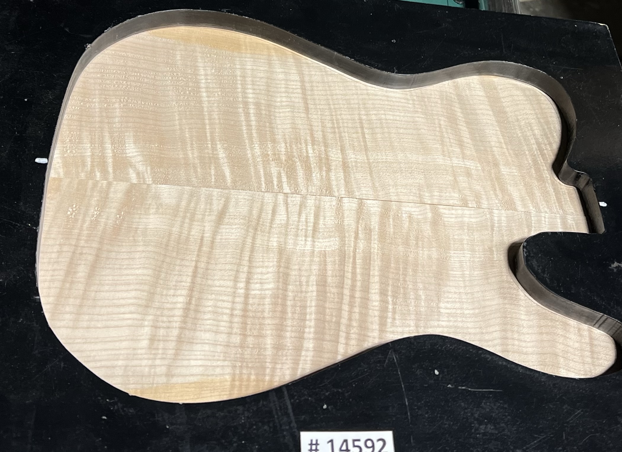 Drop Top-#14592-Big Leaf Flame Maple-3A Grade-Color-17.75"x13.75"-14.50"x.28"