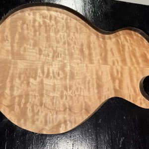 Carved Tops-#15269-2A Grade-Quilted Maple-21.50"-22"x16.75"-17.50"x1.06"