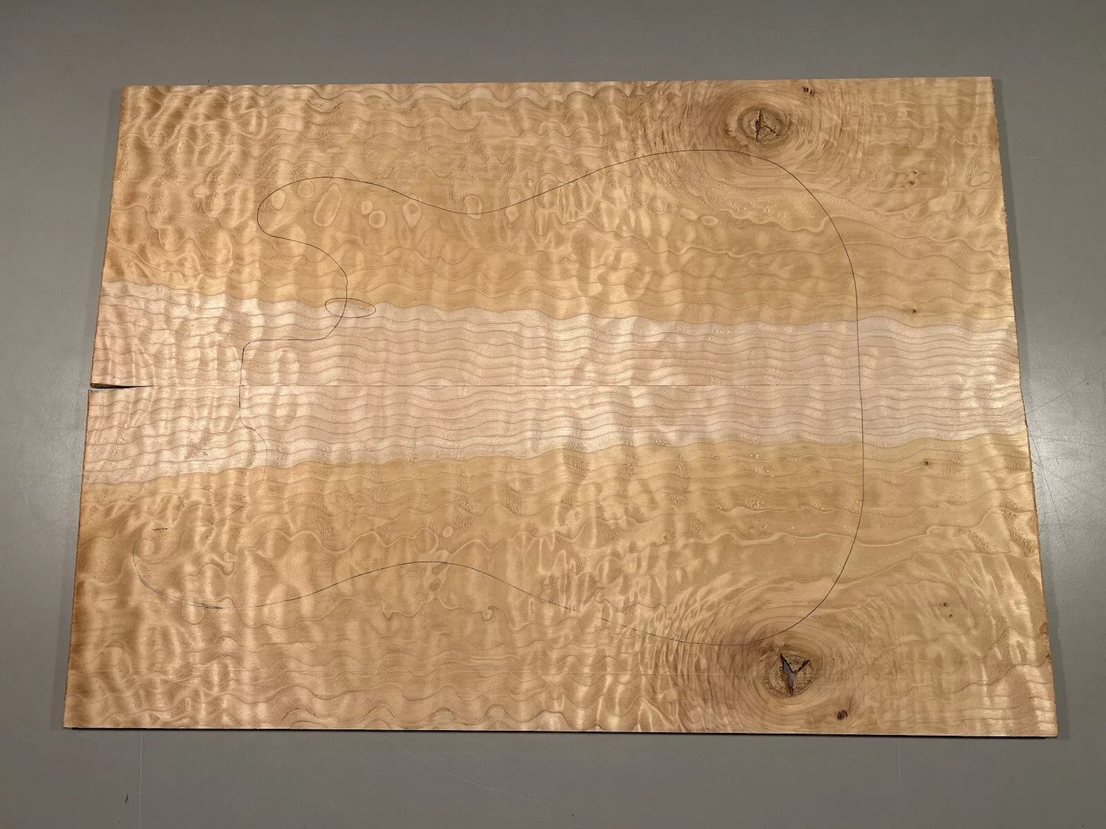 Drop Top - #7168 - 3A Grade Quilted Maple Color Value 23.62"x16.5"x.27" - Image 2