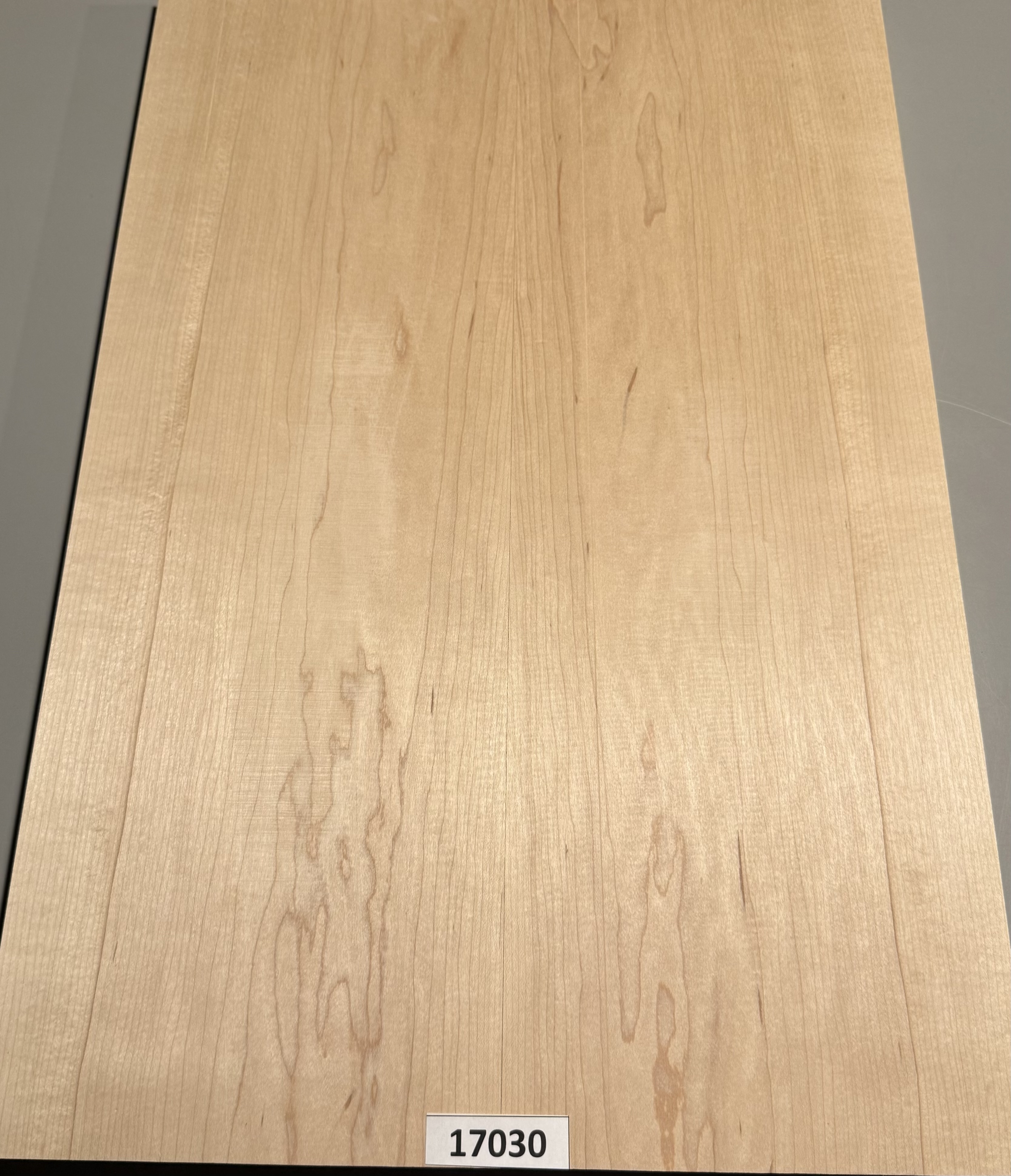 Carved Top-# 17030–Plain Hard Maple 24”x16”x.85”